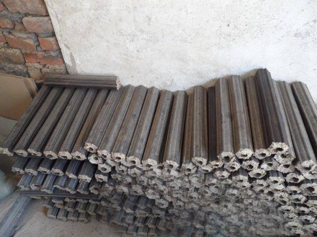 秸稈爛木頭能做木炭嗎？需要用到什么設備？